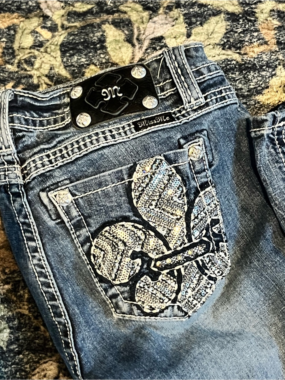 Miss Me Jeans Size 30 Mid Rise Bootcut Embellished Sequin Bling Y2K